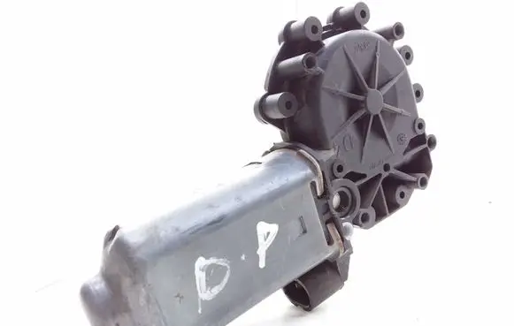 Renault Megane I Front door window regulator motor 400342A