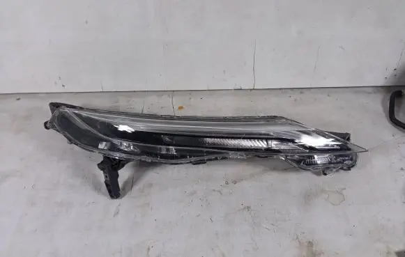 Nissan Juke II F16 Headlight/headlamp 261206PA0A 90170975 P13AFKK16R