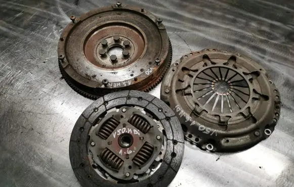 Volvo V50 Clutch set kit 9639780480 9653909780