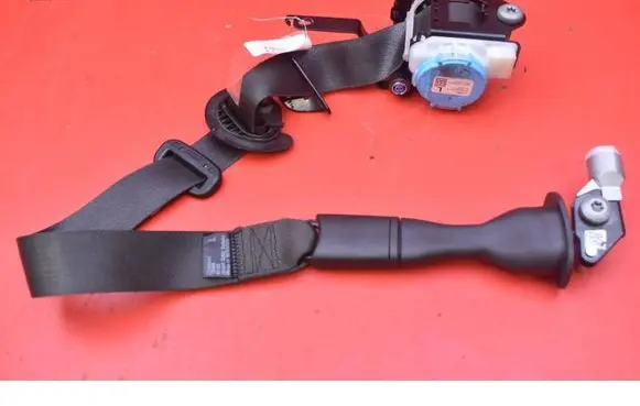 Hyundai Kona I Front seatbelt 89870J9100