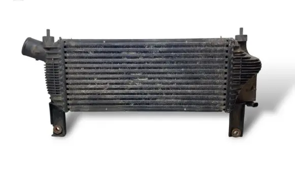 Nissan Navara D40 Intercooler radiator F6864 14461EB360