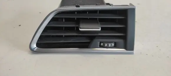 Peugeot 508 Dashboard side air vent grill/cover trim 9686445377 A1010108