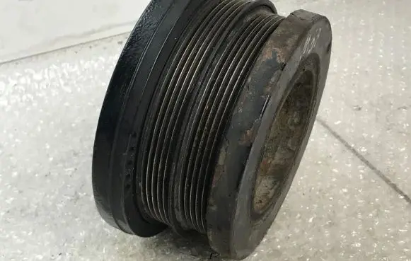 BMW 5 E39 Crankshaft pulley