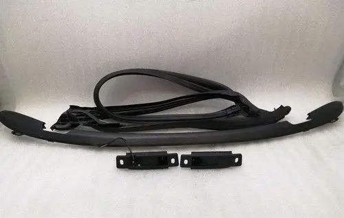 Chevrolet Corvette C7 Front door rubber seal 84367842
