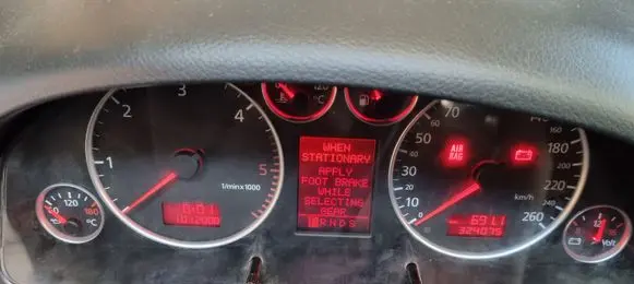 Audi A6 S6 C5 4B Speedometer (instrument cluster) 4B0920933G