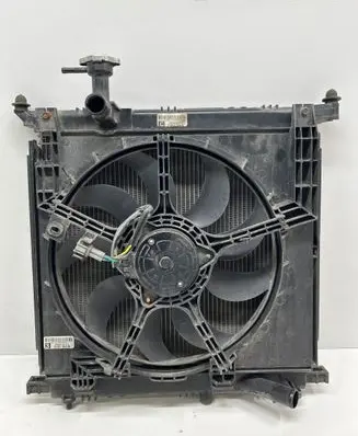 Nissan Note (E12) Radiator set 214103VA1A