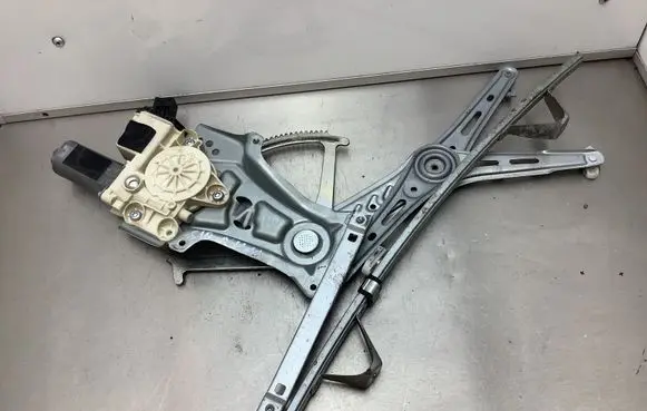 Opel Signum Front door window regulator with motor 9178987 106045103