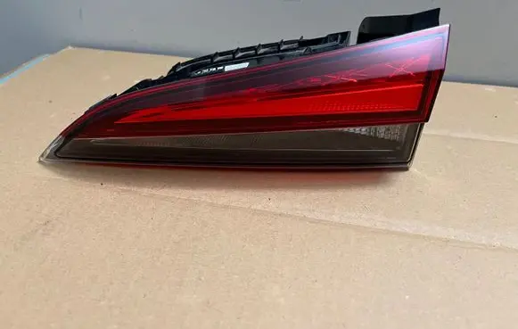 Skoda Kamiq Rear/tail lights 658945094 00210292 SK370RL