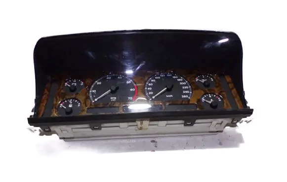 Jaguar XJ X350 Speedometer (instrument cluster) 53070011A DBC