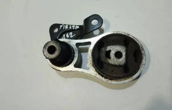 Ford Fiesta Engine mounting bracket 2S616P082AB 3S616P082