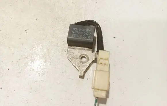Toyota Avensis T250 Other relay 9008088002 90080-88002