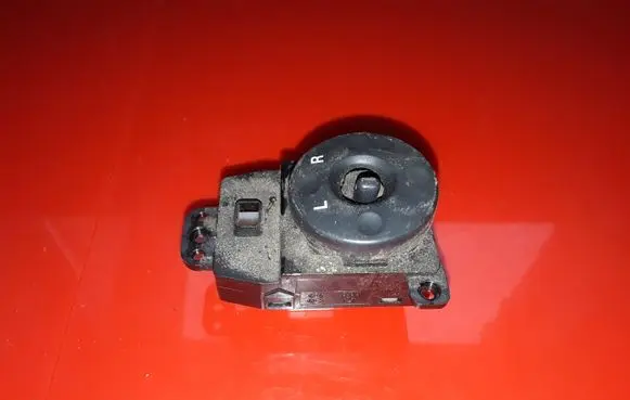 KIA Carens II Wing mirror switch 202005064