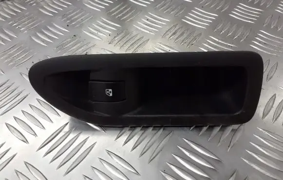 Renault Laguna II Quarter vent window switch 8200016014