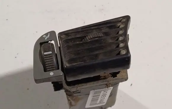 Fiat Ducato Dash center air vent grill A504