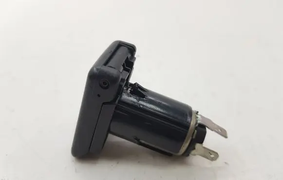 Mitsubishi Outlander 12 V Socket (rear) 