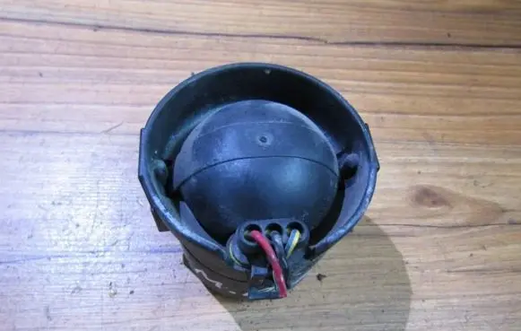 Mitsubishi Pajero Pinin Horn signal