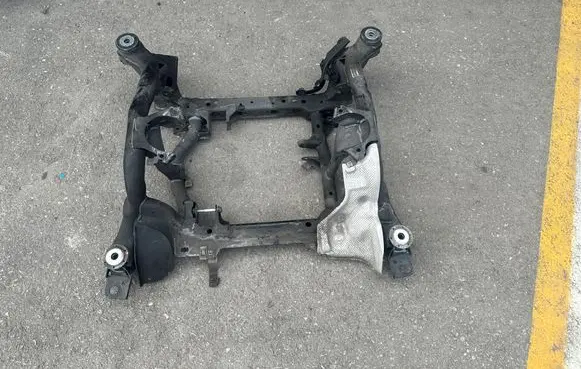 Mercedes-Benz GLE (W166 - C292) Front subframe A292330100