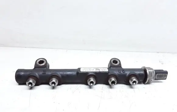 Fuel main line pipe