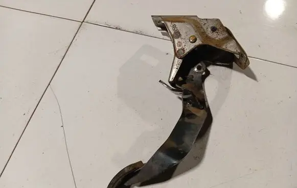 Honda Accord Brake pedal 