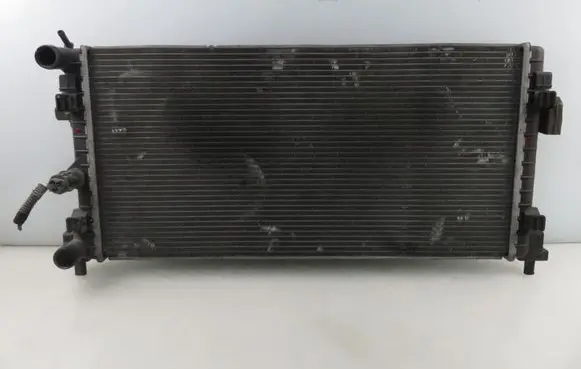 Seat Ibiza IV (6J,6P) Coolant radiator 6R0121253A