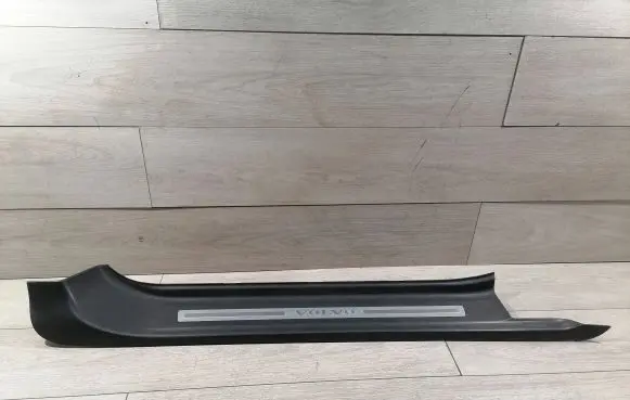 Volvo C70 Side skirt rear trim 31323196