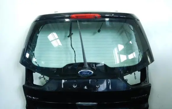 Ford Galaxy Tailgate/boot cover trim set 