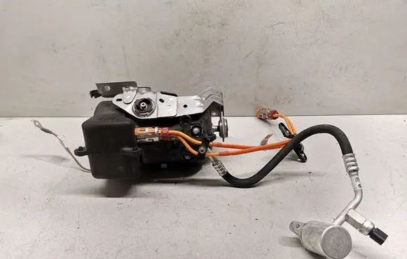 BMW iX Air conditioning (A/C) compressor (pump) 9871511