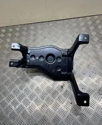Audi A6 C7 Spare wheel mounting bracket 4G0802771 4G0802715