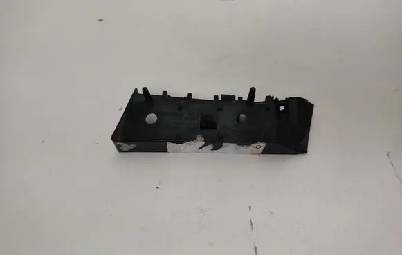 Ford Mustang VI Front bumper mounting bracket FR3B17D958AE