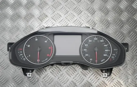 Audi A6 S6 C7 4G Speedometer (instrument cluster) 4G8920950S B1212