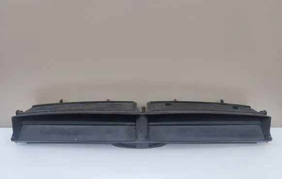 Tesla Model X Intercooler air guide/duct channel 103485000E