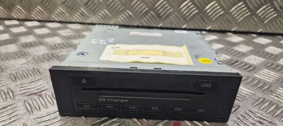 Audi A4 S4 B7 8E 8H CD/DVD changer 8E0035111D