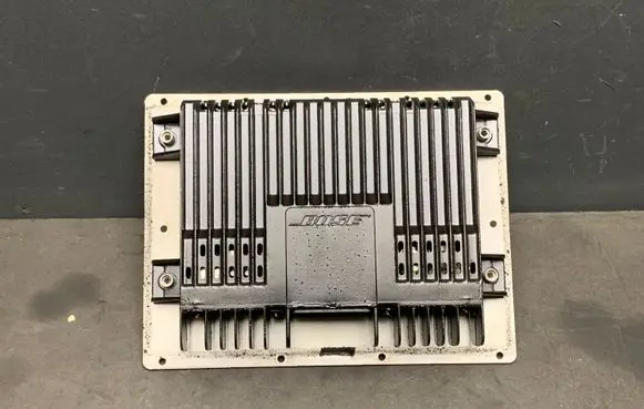 Audi A6 S6 C5 4B Sound amplifier 8D9035381B