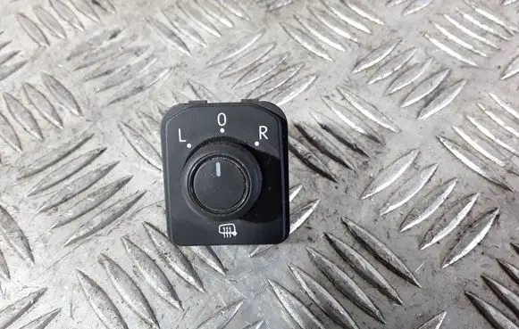 Volkswagen Tiguan Wing mirror switch 3G0959565