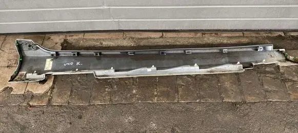 Volvo V40 Sill