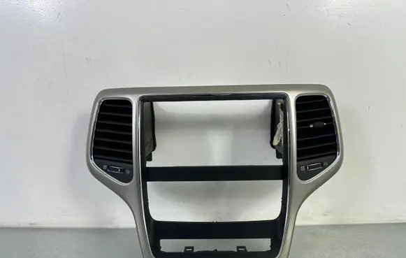 Jeep Grand Cherokee Dash center air vent grill X90016601XX