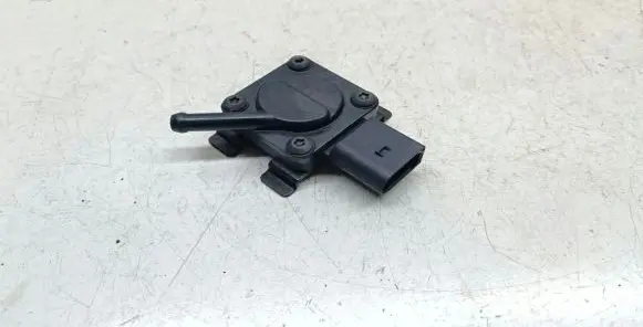 BMW 7 E65 E66 Exhaust gas pressure sensor 7789219 13627789219