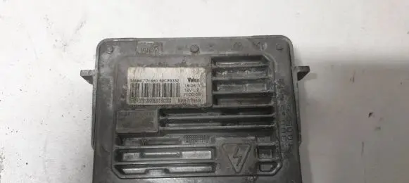 Volvo V60 Xenon control unit/module 89089352 90007100 370120008