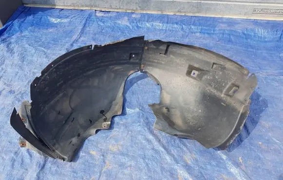 Mercedes-Benz ML W164 Front wheel arch liner splash guards 1648840122BBFG A1648840122 A1648840922