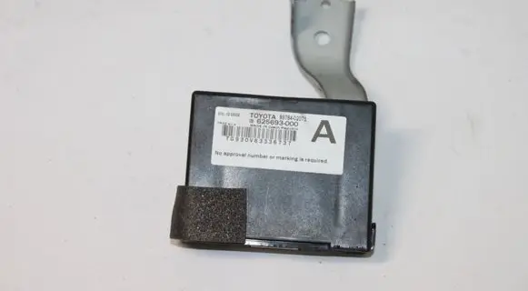 Toyota Auris E180 Immobilizer control unit/module 8978402071 625693000