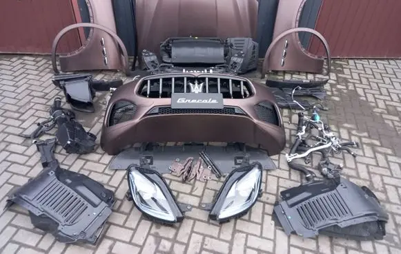 Maserati Grecale Front piece kit 