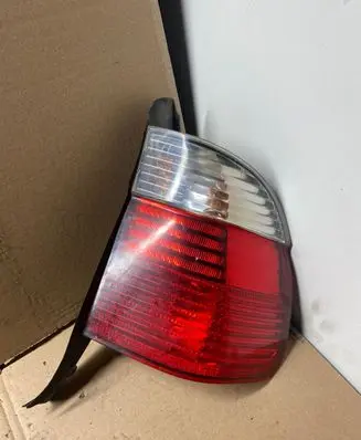 BMW 5 E39 Tail light bulb cover holder 2496339 393390