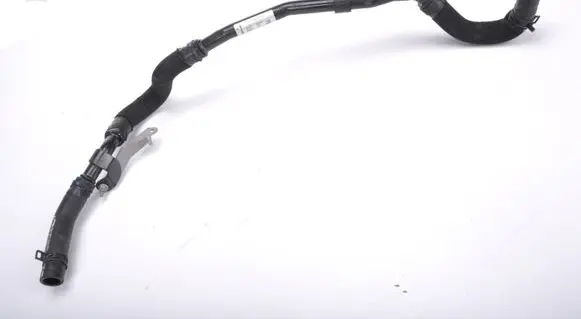 Mercedes-Benz AMG GT R190 C190 Heater radiator pipe/hose A1908304100