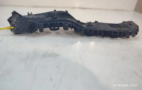 Suzuki Splash Bumper support mounting bracket corner 