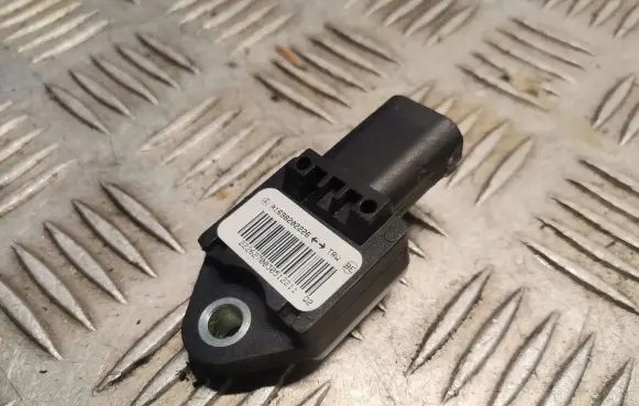 Mercedes-Benz A W169 Airbag deployment crash/impact sensor 1698202226