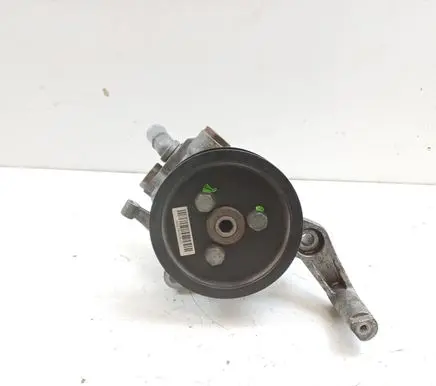 BMW M5 Power steering pump 7652974