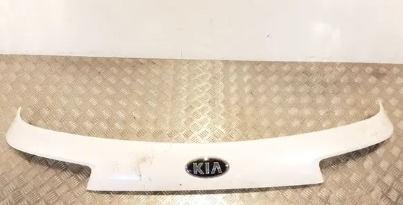 KIA Sorento Tailgate trim