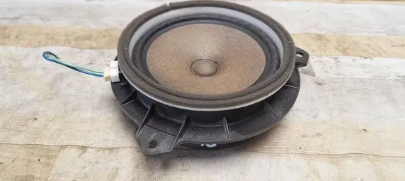 Toyota Corolla Verso AR10 Front door speaker 861600D180 EAS16P662A9 F16106G