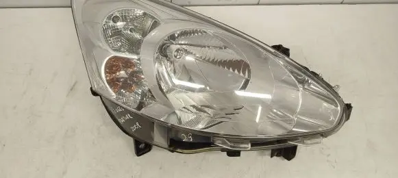 Peugeot Partner Headlight/headlamp 9677202380