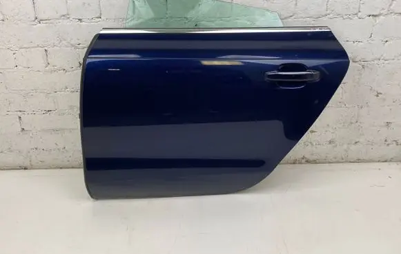 Audi A7 S7 4G Rear door